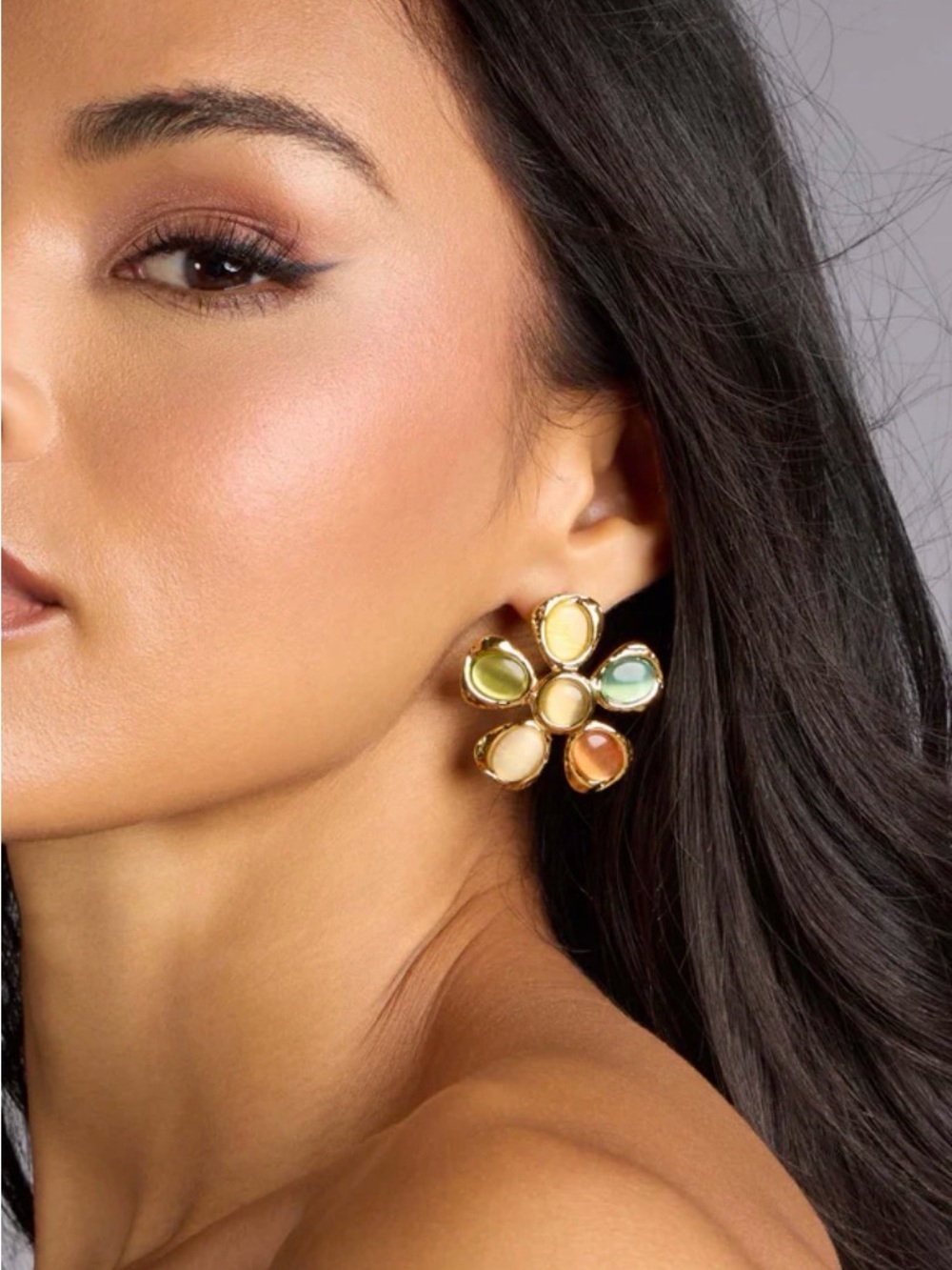 Multi-Color Floral Cat's Eye Stud Earrings - Gold Tone☑️